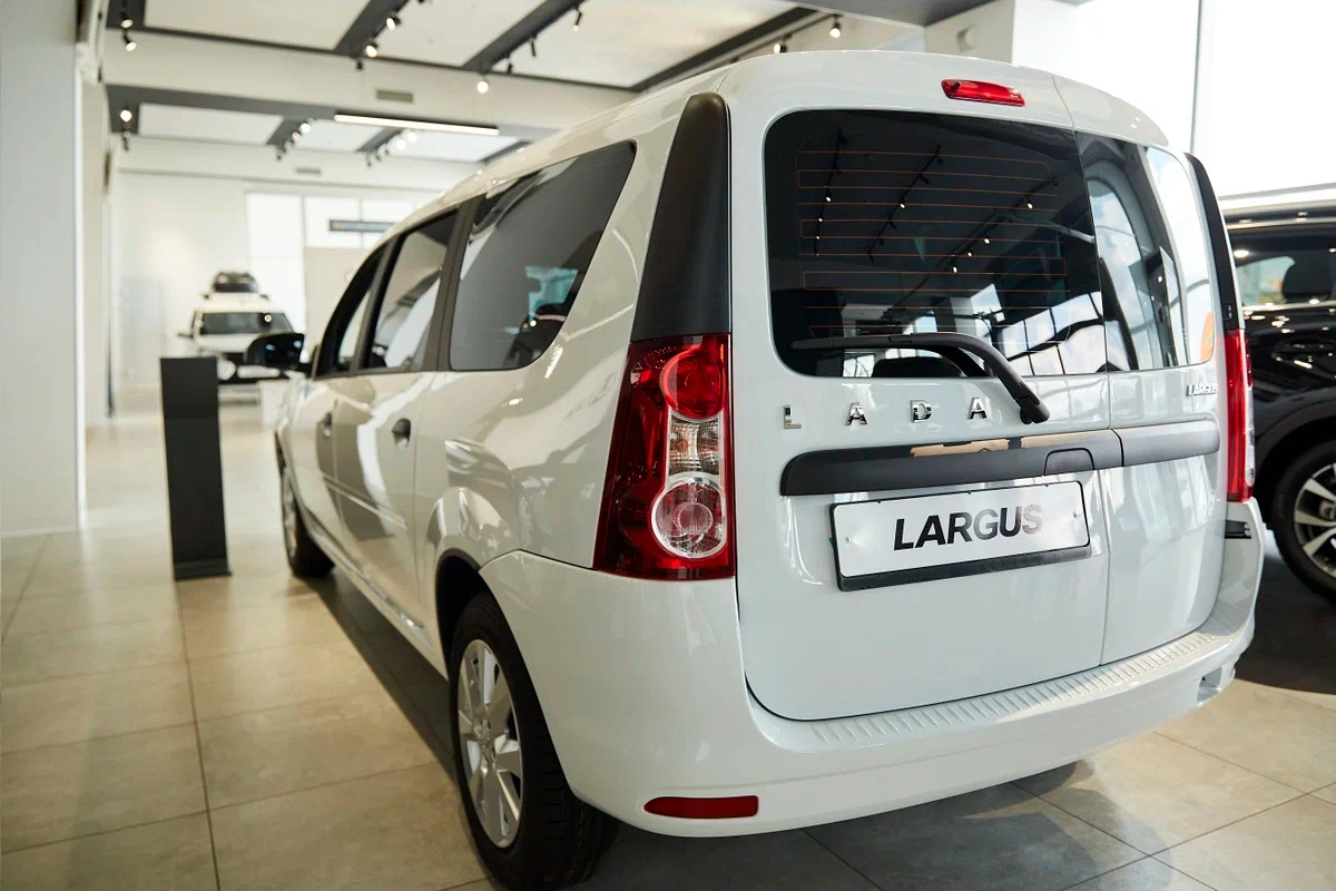 Lada Largus в Краснодаре - еще фото