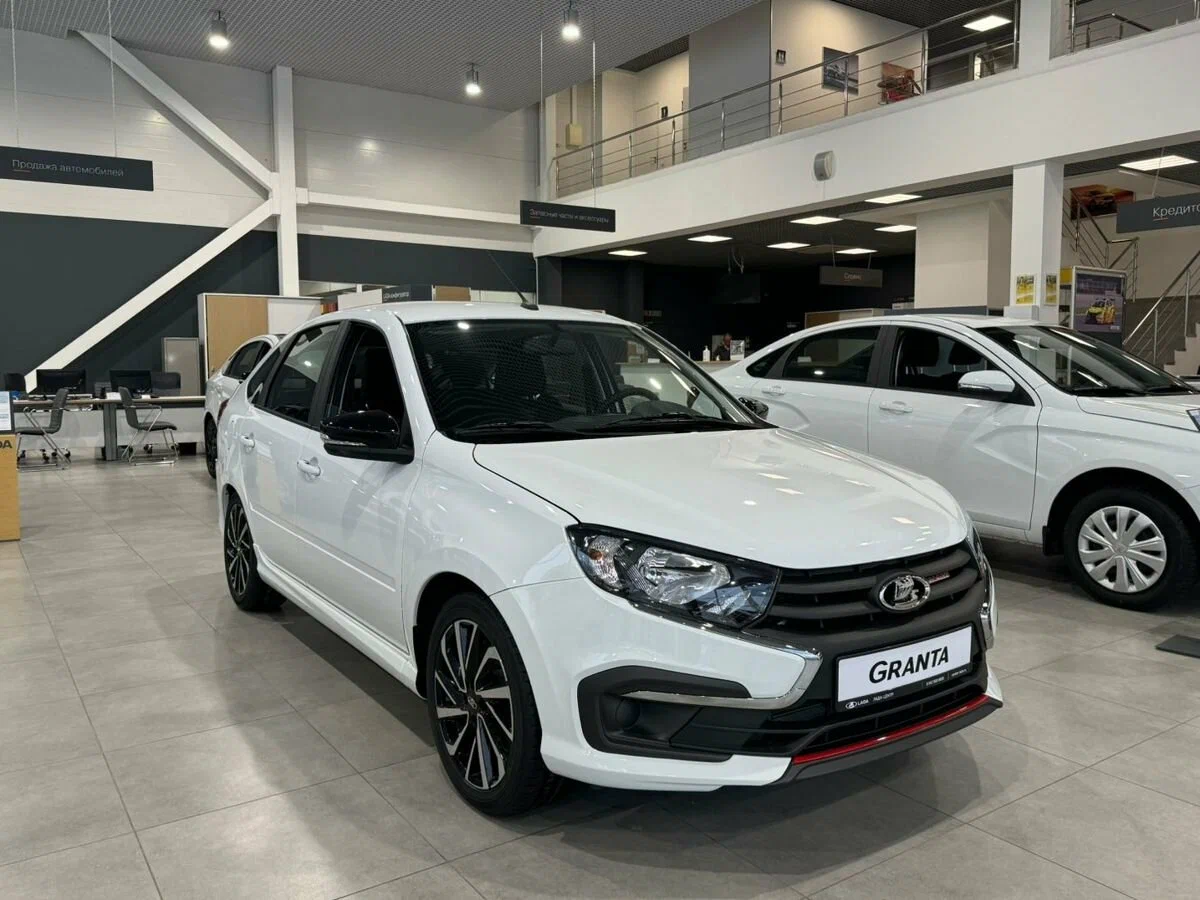 Lada Granta Sport Лифтбек в Краснодаре - фото №1