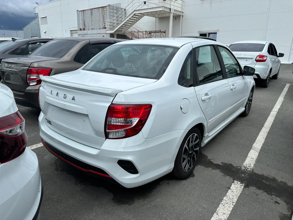 Lada Granta Sportline в Краснодаре - еще фото