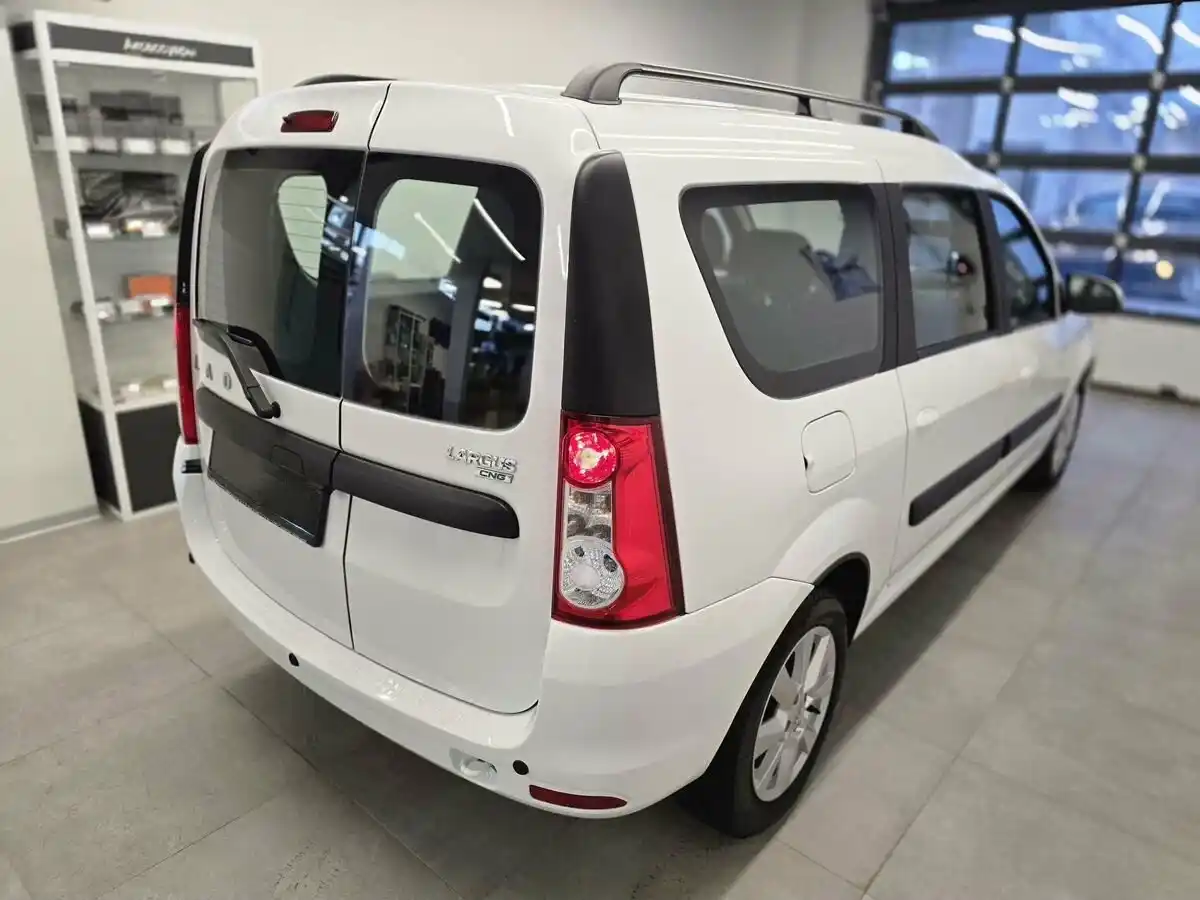 Lada Largus CNG в Краснодаре - фото №4